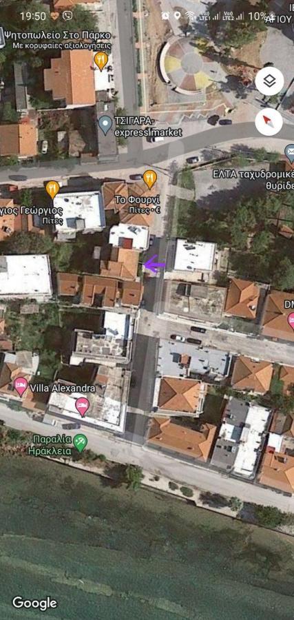 New Apartment ,50M From The Sea At Nea Irakleia. Bagian luar foto